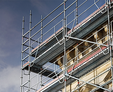 Commercial scaffolding Macclesfield – office and retail access systems